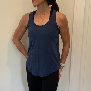 Lululemon Love Tank sz 4 Blue